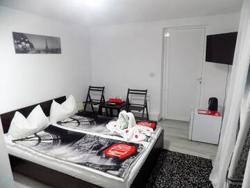 Фото номера Двухместный номер эконом-класса с 1 кроватью Гостевой дом Pensiunea Red Rose Apartments г. Тимишоара 6
