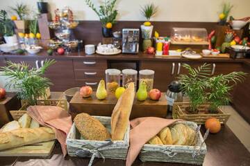 Фото Отель Hotel Galaxy г. Тимишоара 4
