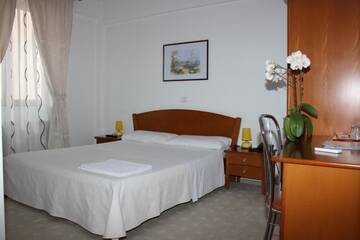 Фото номера Двухместный номер с 1 кроватью Отель Hotel Veneto г. Тимишоара 13