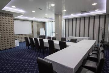 Фото Отель Hotel Spa Ice Resort г. Тимишоара 2