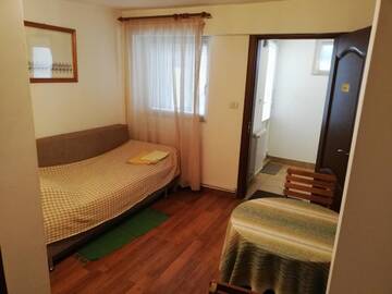 Фото номера Одноместный номер Гостевой дом Arthouse Lucrezia г. Тимишоара 8