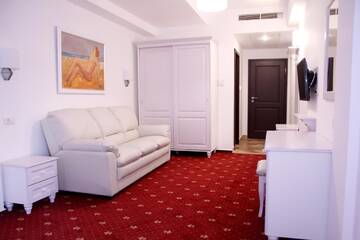 Фото номера Суперлюкс с гидромассажной ванной Отель Hotel Exclusiv г. Тимишоара 3