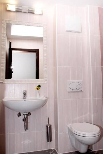 Фото номера Люкс с 1 спальней Отель Hotel Exclusiv г. Тимишоара 5