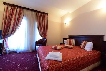 Фото номера Двухместный номер с 1 кроватью Отель Hotel Imperial Premium г. Тимишоара 2