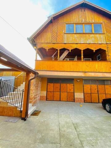 Фото номера Дом с 1 спальней Дома для отпуска Wooden House г. Тимишоара 49