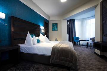 Фото номера Апартаменты Делюкс Отель Old Town Hotel г. Тимишоара 4