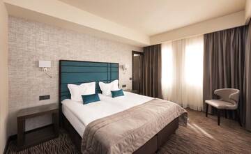 Фото номера Апартаменты Делюкс Отель Old Town Hotel г. Тимишоара 9