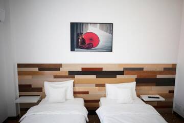 Фото номера Двухместный номер с 1 кроватью Апарт-отели 1Hotels г. Тимишоара 5