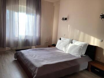 Фото номера Двухместный номер с 1 кроватью Отель Hotel Imperial г. Тимишоара 4