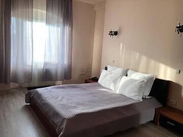 Фото номера Двухместный номер с 1 кроватью Отель Hotel Imperial г. Тимишоара 12