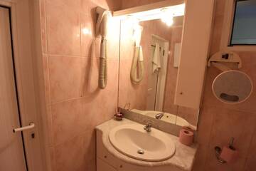 Фото номера Апартаменты с 2 спальнями Отель Hotel Arizona г. Тимишоара 7
