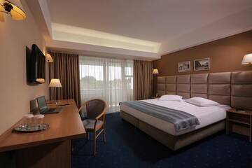 Фото номера Двухместный номер с 1 кроватью Отель Reghina Blue Hotel г. Тимишоара 4