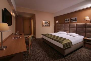 Фото номера Двухместный номер с 1 кроватью Отель Reghina Blue Hotel г. Тимишоара 3