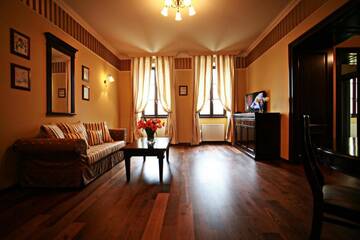 Фото номера Стандартные апартаменты с 1 спальней Апарт-отели Hotel Iosefin Residence г. Тимишоара 2