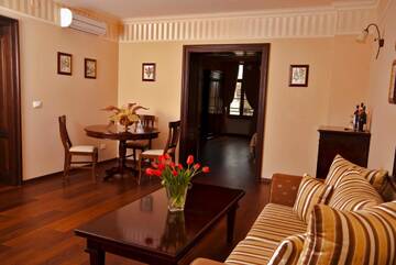 Фото номера Апартаменты Делюкс с 1 спальней Апарт-отели Hotel Iosefin Residence г. Тимишоара 10