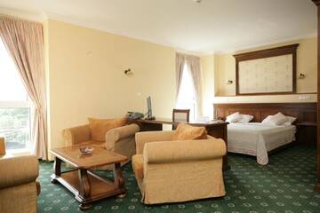 Фото номера Люкс Отель Hotel Casa De La Rosa г. Тимишоара 3