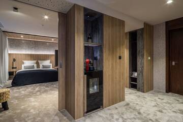 Фото номера Улучшенные апартаменты Отель Hotel Continental г. Тимишоара 10
