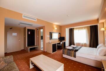 Фотографии Отель Hotel Oxford Inns&Suites г. Тимишоара (Румыния) №5 Фото Отель Hotel Oxford Inns&Suites г. Тимишоара 5