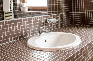 Фото номера Суперлюкс с балконом Отель Hotel Oxford Inns&amp;Suites г. Тимишоара 7