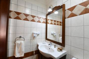 Фото номера Полулюкс Отель Hotel Boutique Casa del Sole г. Тимишоара 13
