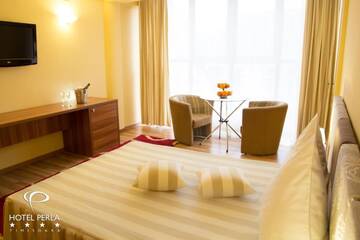 Фото номера Двухместный номер с 1 кроватью Отель Hotel Perla г. Тимишоара 17