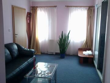 Фото номера Апартаменты Отель Hotel Adriatico г. Тимишоара 3