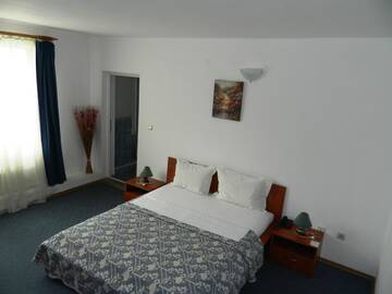 Фото номера Стандартный двухместный номер с 1 кроватью Отель Hotel Adriatico г. Тимишоара 9