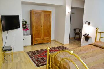 Фото Отель Hotel Senator г. Тимишоара 3